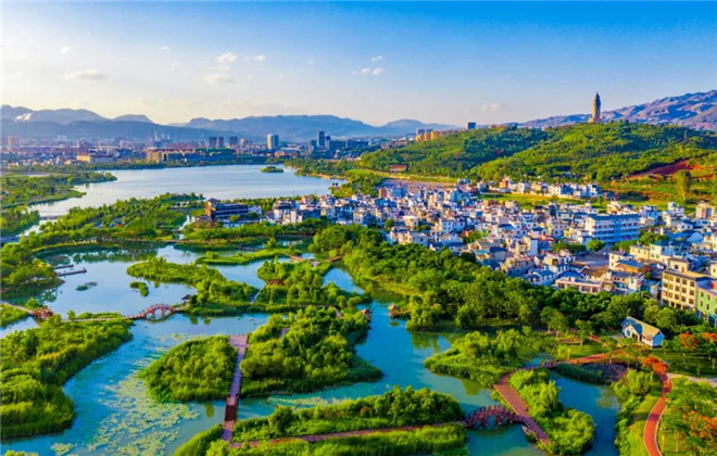 云南旅游 紅河州綠色“三張牌”撬動高質量發展，突出“康養”元素 健康“提亮”旅游