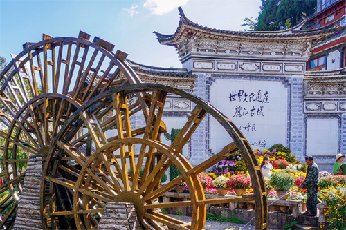 夜幕降臨，美在麗江古城