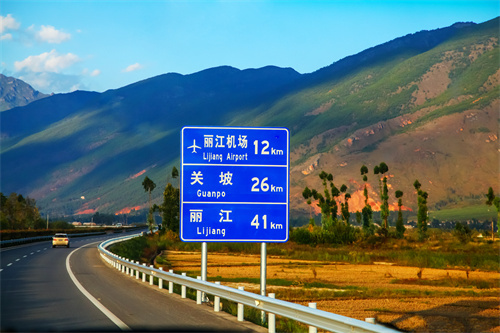 麗江文海，盛夏又美麗又涼快，美麗的夏季在麗江度過！